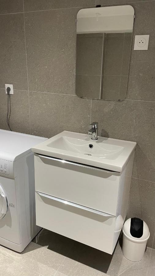 Appartement Bes,, F2 Renove Confort Avec Entree Independante 怀顿黑姆 外观 照片