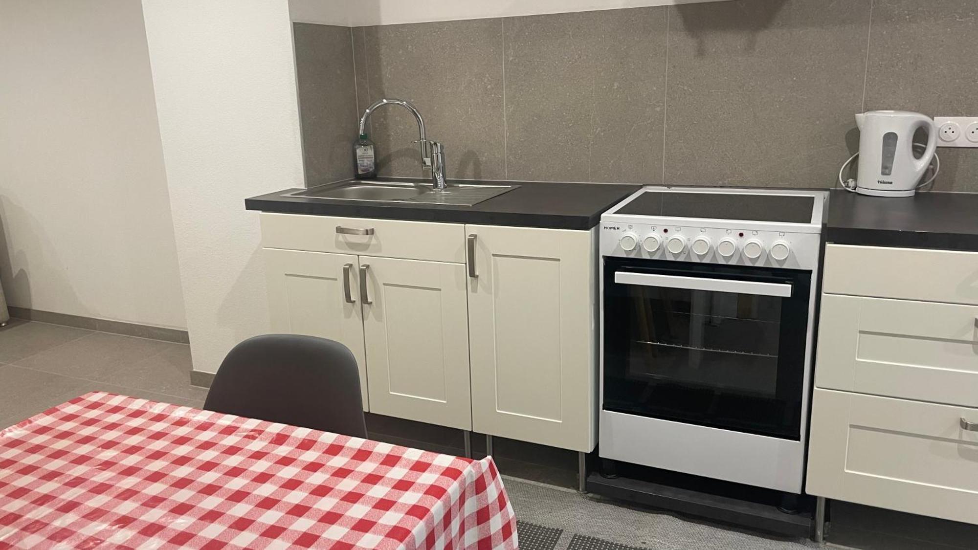 Appartement Bes,, F2 Renove Confort Avec Entree Independante 怀顿黑姆 外观 照片