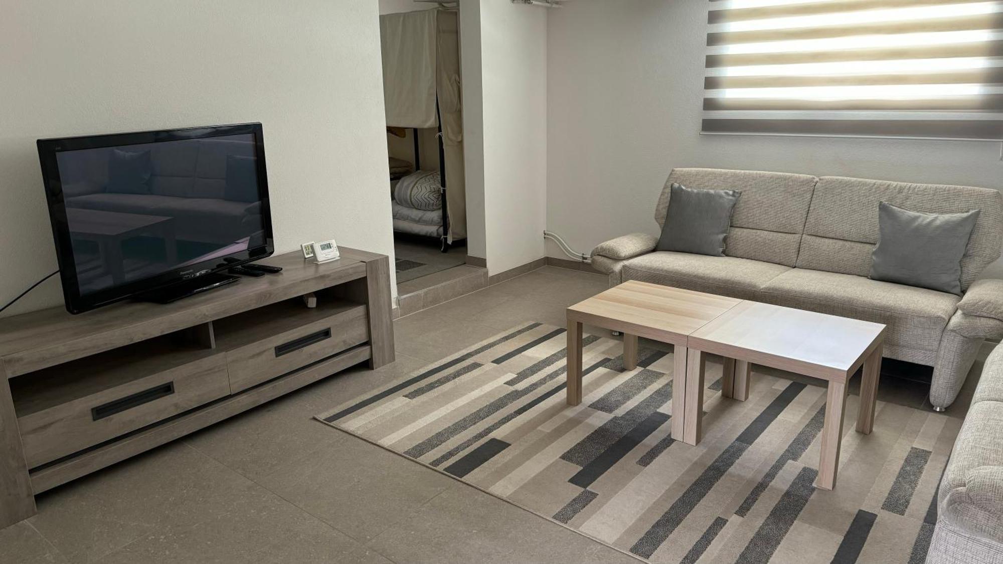 Appartement Bes,, F2 Renove Confort Avec Entree Independante 怀顿黑姆 外观 照片