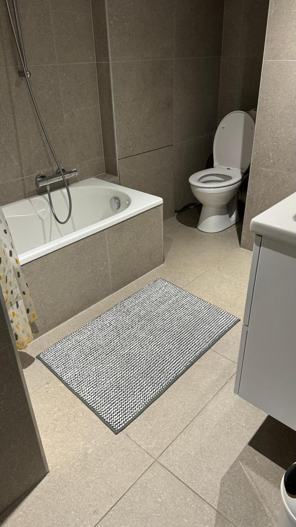 Appartement Bes,, F2 Renove Confort Avec Entree Independante 怀顿黑姆 外观 照片