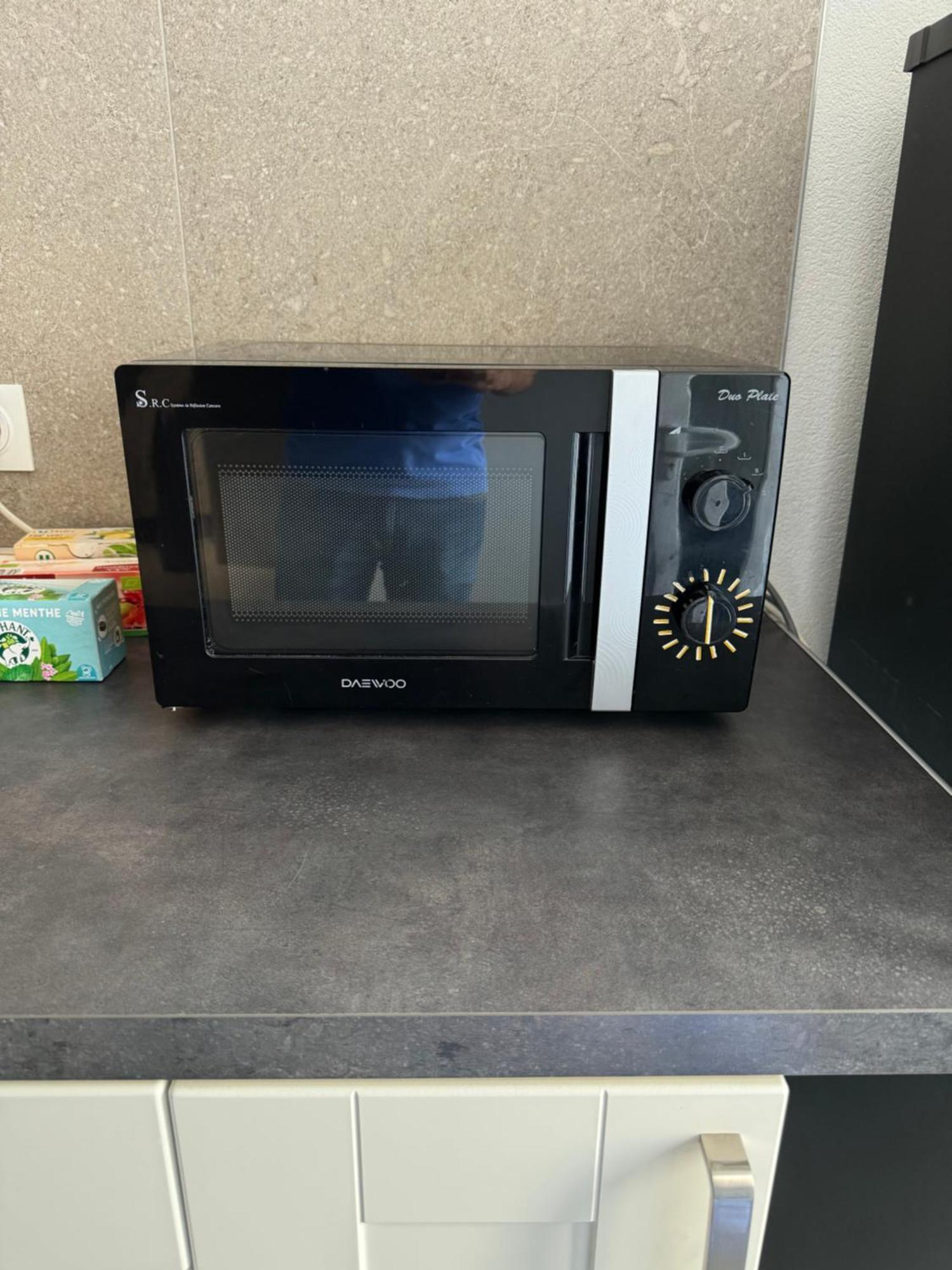 Appartement Bes,, F2 Renove Confort Avec Entree Independante 怀顿黑姆 外观 照片